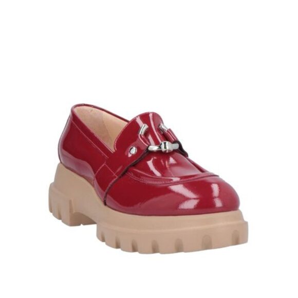 AGL Attilio Giusti Leombruni Red Loafer - Picture 9 of 11